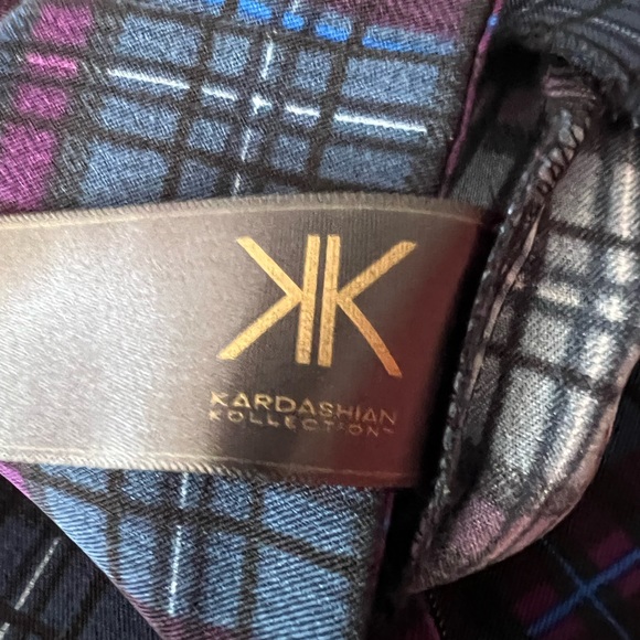 Kardashian Kollection Skirt - Picture 8 of 8